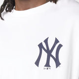 NEW ERA MLB Cap Grphc Os Tee Neyyan 60856148 | White