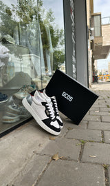 GCDS Sneakers GC251MF02-110 I White / Silver