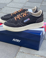 AUTRY Sneakers AULM PE03 I Medalist Low Pony / Laces Chocolate