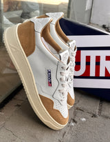 AUTRY Sneakers AULM FT10 I White / Camel