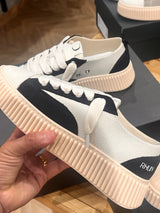 RHUN Sneakers Treble 2027 I Beige Grain Leather / Black Suede