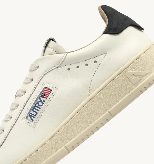 AUTRY Sneakers ADLM MR04 I White / Navy