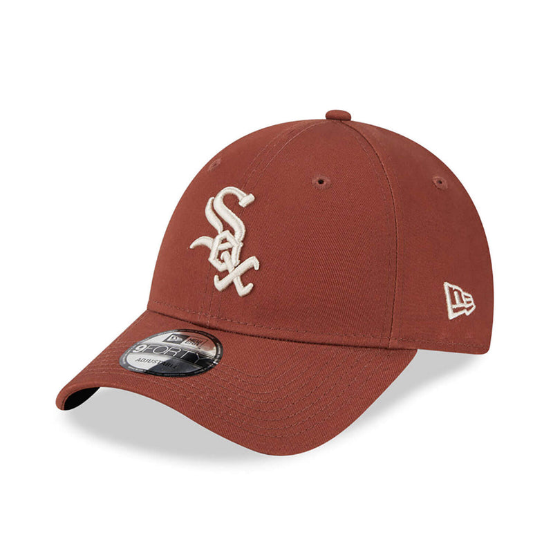 NEW ERA CAP LEAGUE ESSENTIAL 9FORTY CHIWHI 60424692 | Brown