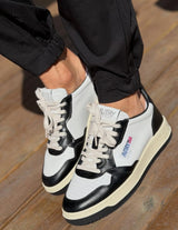 AUTRY Sneakers AULM WB01 I Leat / Leat Wht / Blk